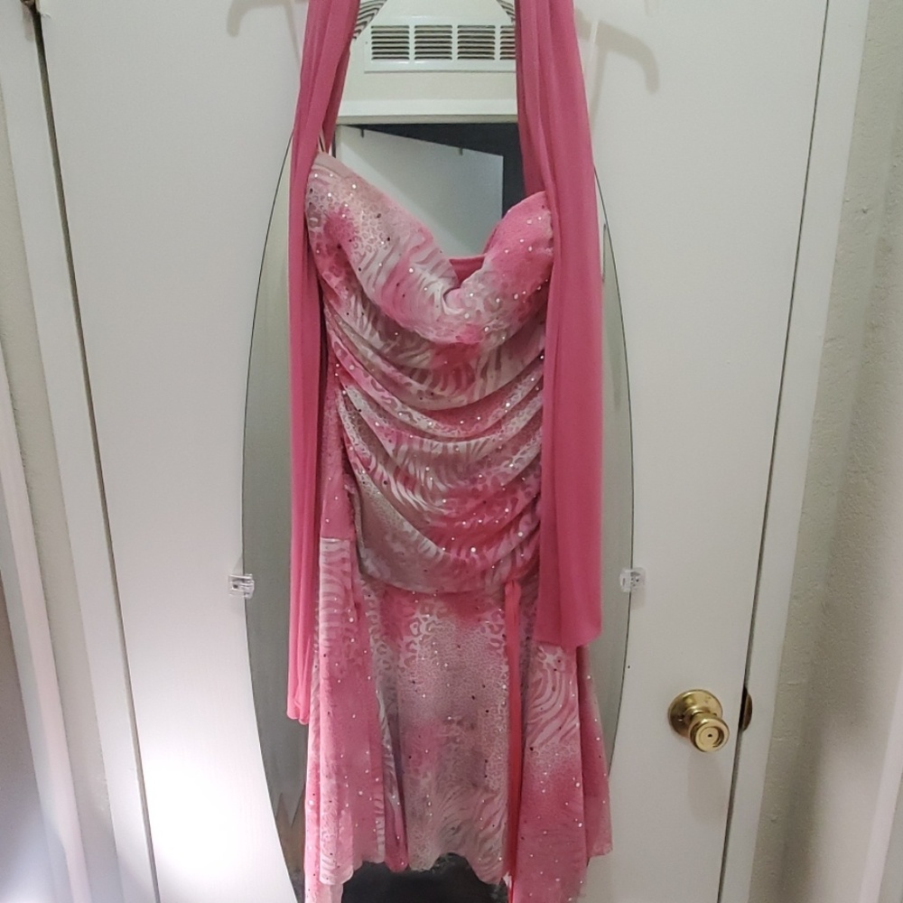 Pink dress